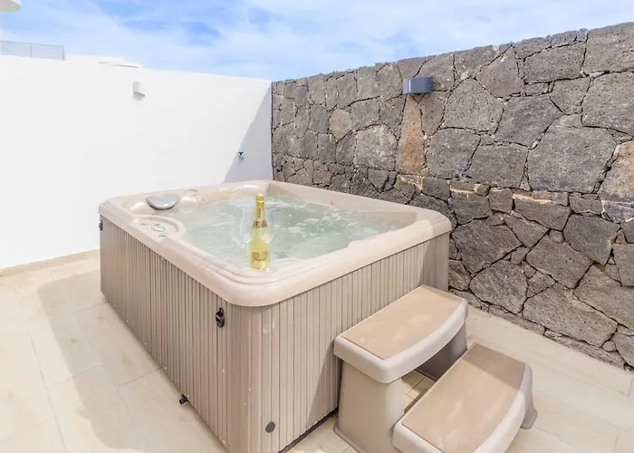 Colina Villa *